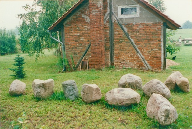 Orama-Gruppe“, 1998, in Wulkow.jpg