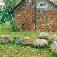 Orama-Gruppe“, 1998, in Wulkow.jpg